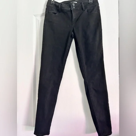 SO Girls Skinny Jeans Size 16 Black EUC - Picture 1 of 9